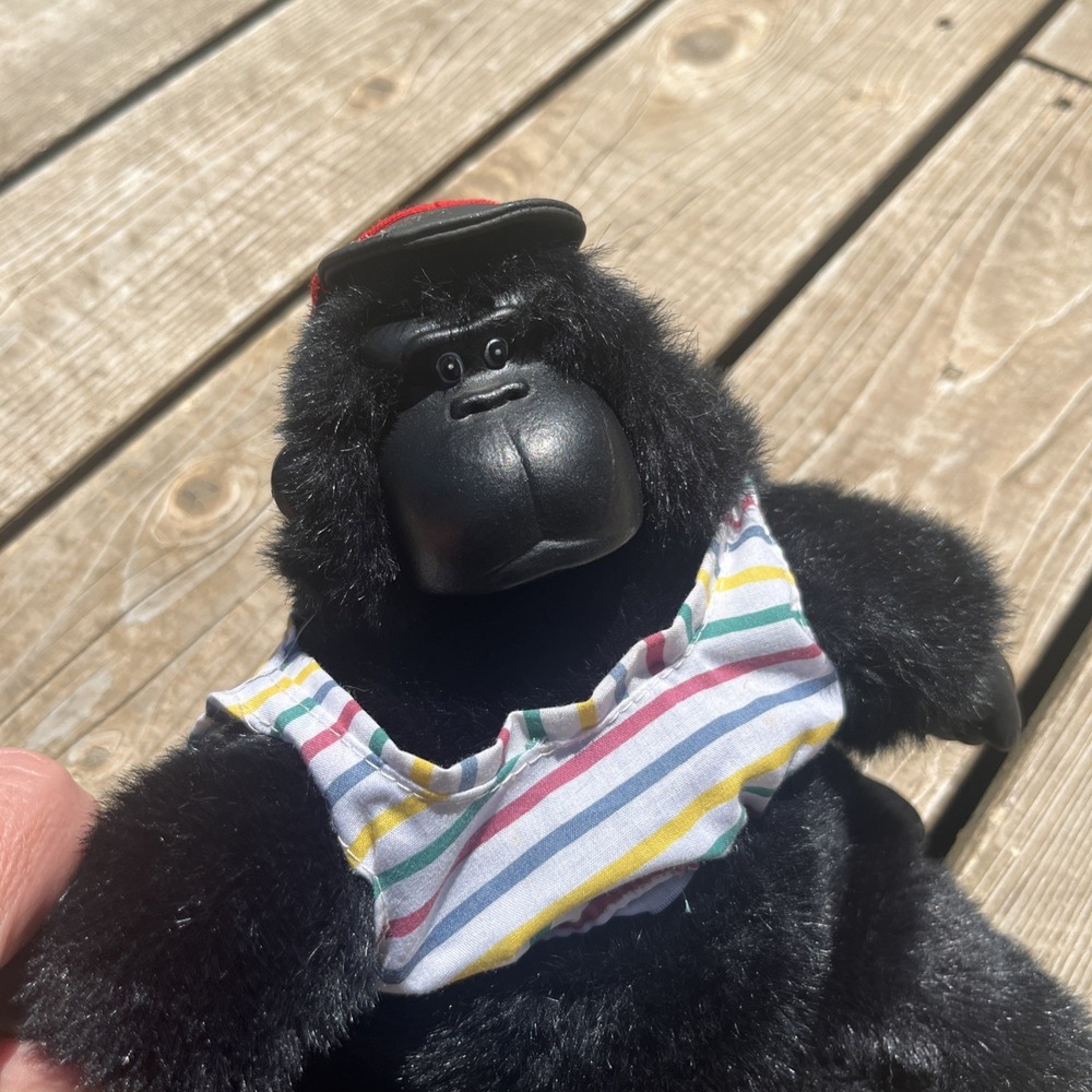 Vintage Gemma Magogo Gorilla Ape Plush Sings And Moves Macarena Battery Powered